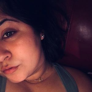 Meet your Posher, Leah-diane